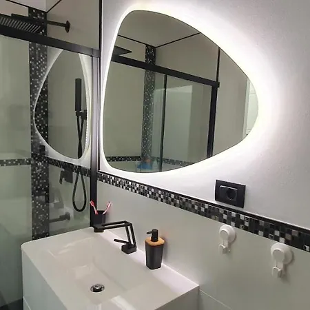 First Studio24 Apartment Brasov